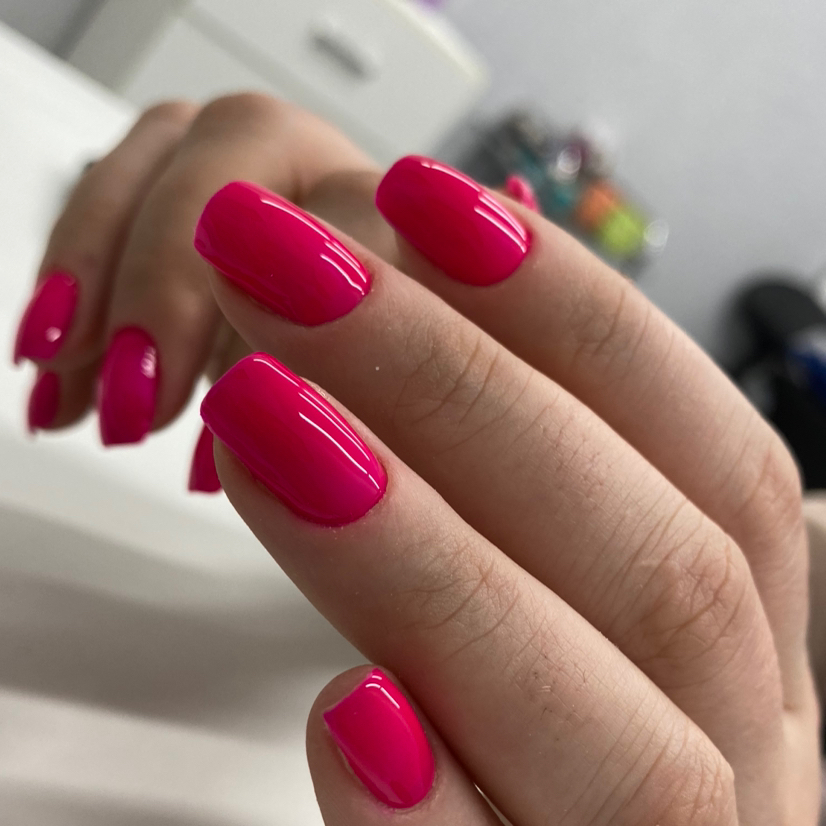 Маникюр с покрытием гель-лак