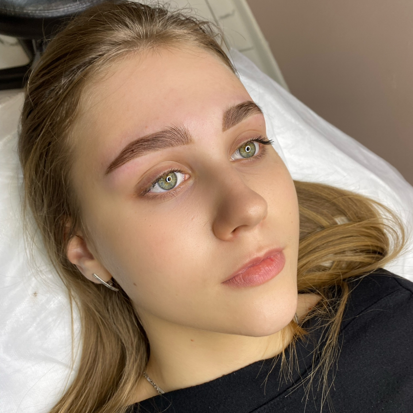 Архитектура и окрашивание бровей