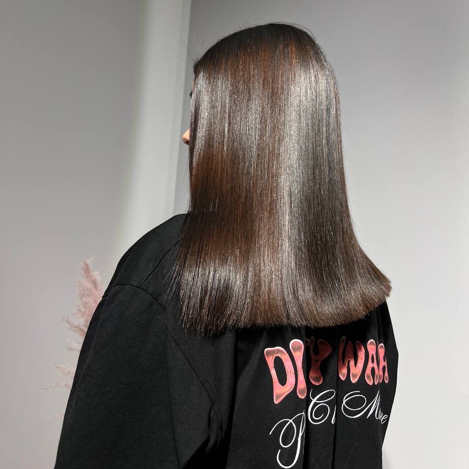 Длина до лопаток  *если волосы густые возможна доплата