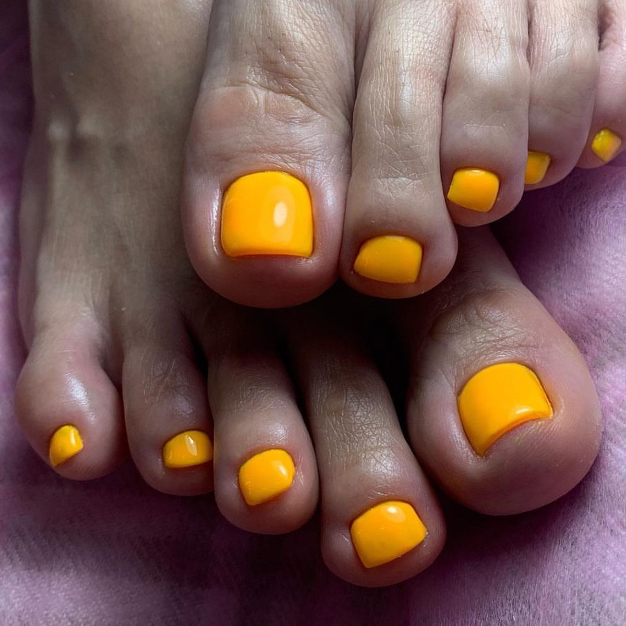 Педикюр обработка и покрытие пальчиков