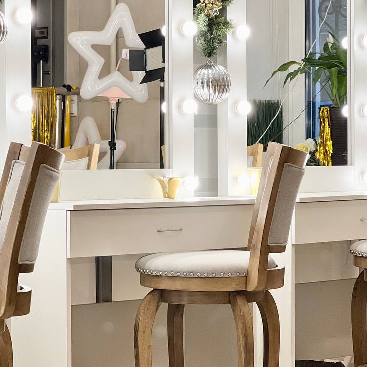 Гримерный стол 2