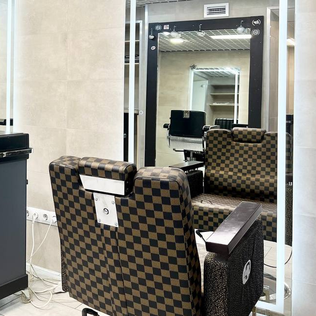 Парикмахерское место 2/ барбер