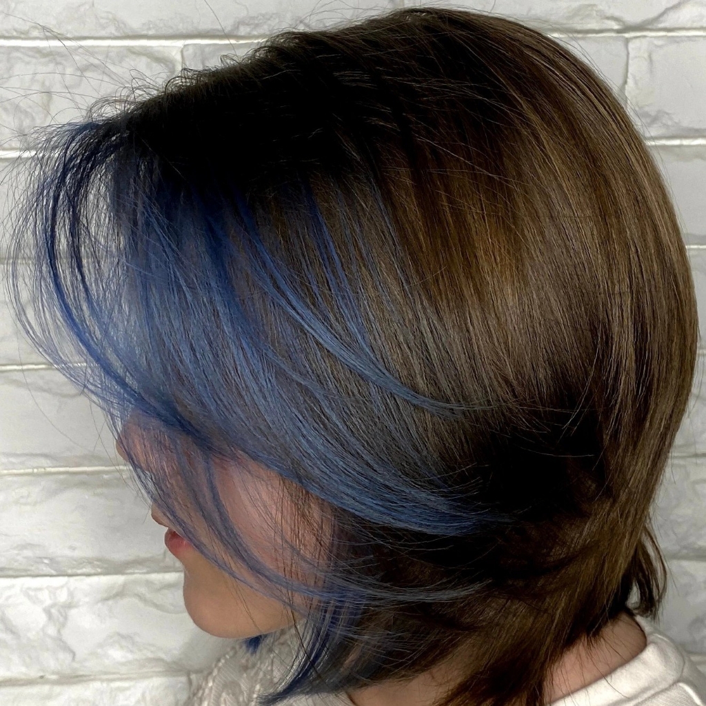 Окрашивание  прядей