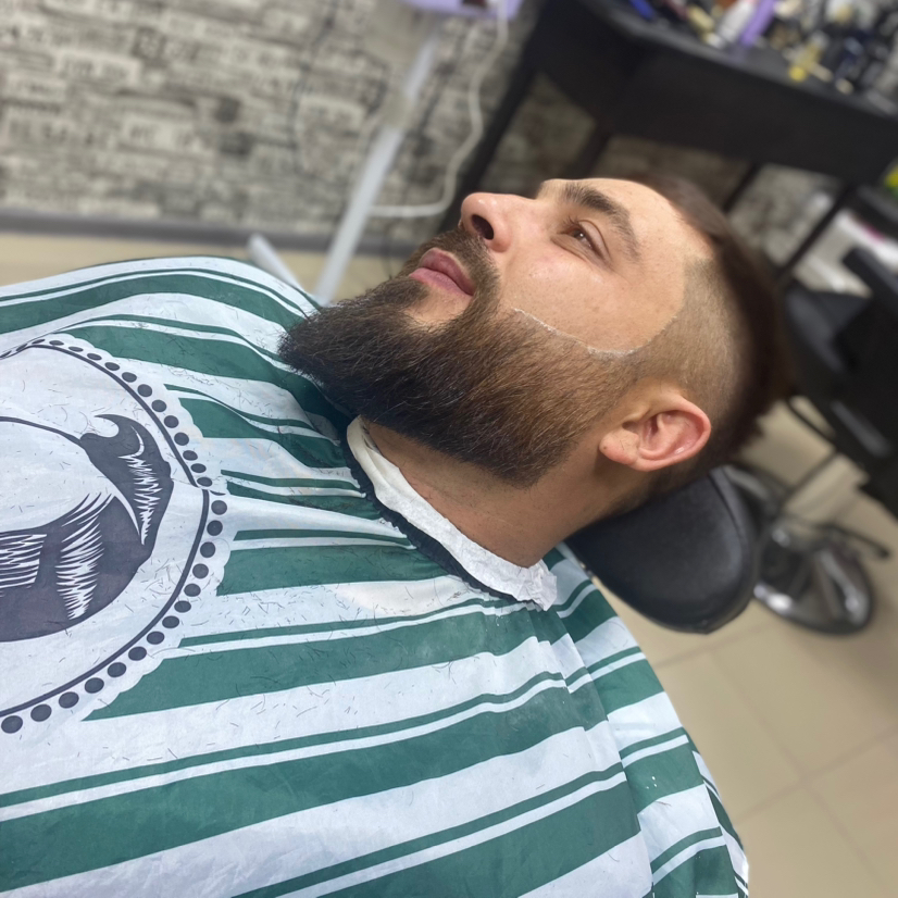 Оформление бороды и усов