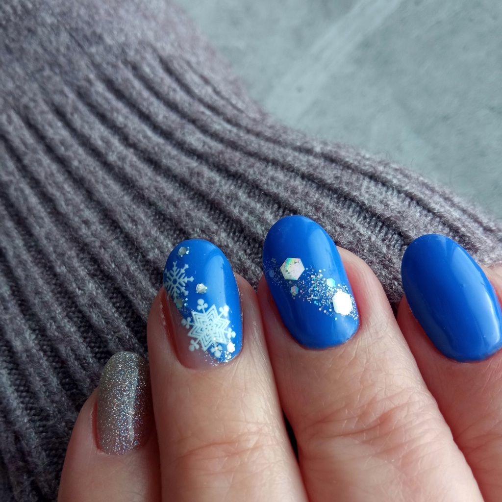 Коррекция ногтей