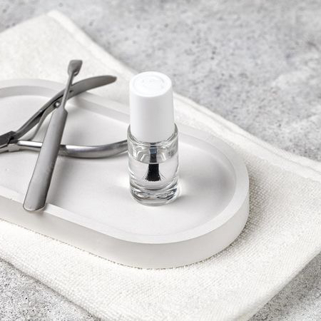 Покрытие лаком