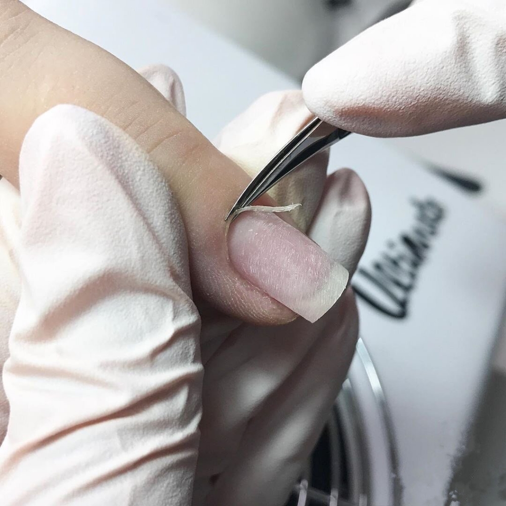 Комбинированный маникюр (без покрытия)