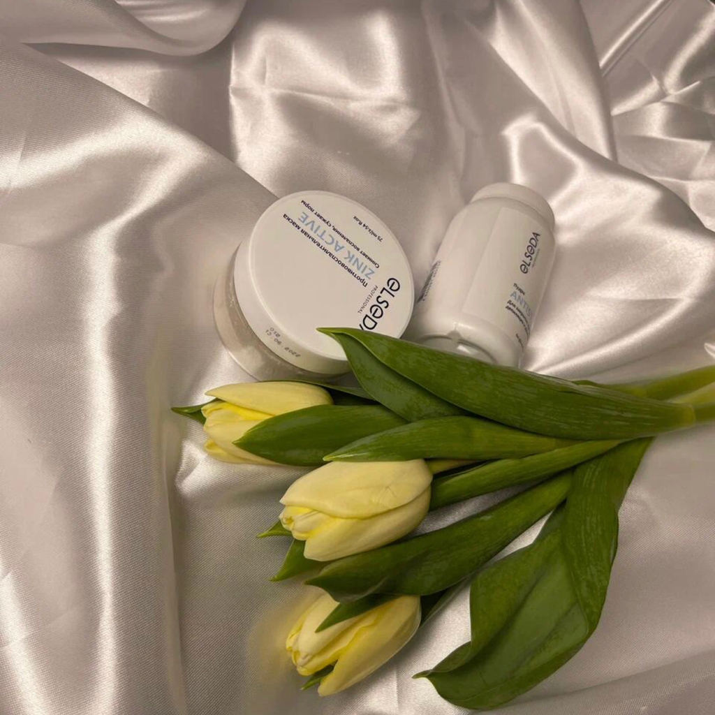 Глубокое бикини