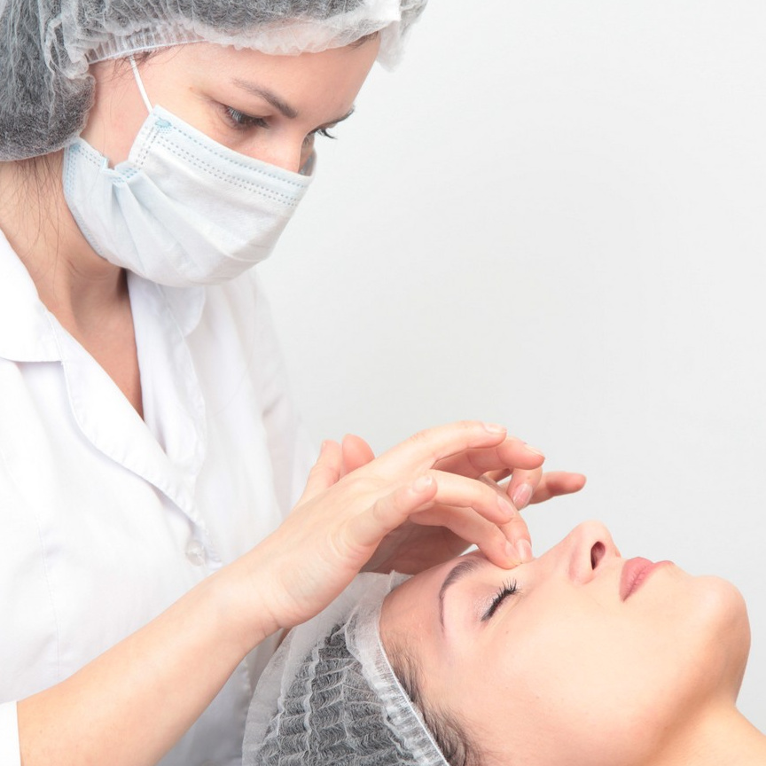 Моделирующий массаж лица