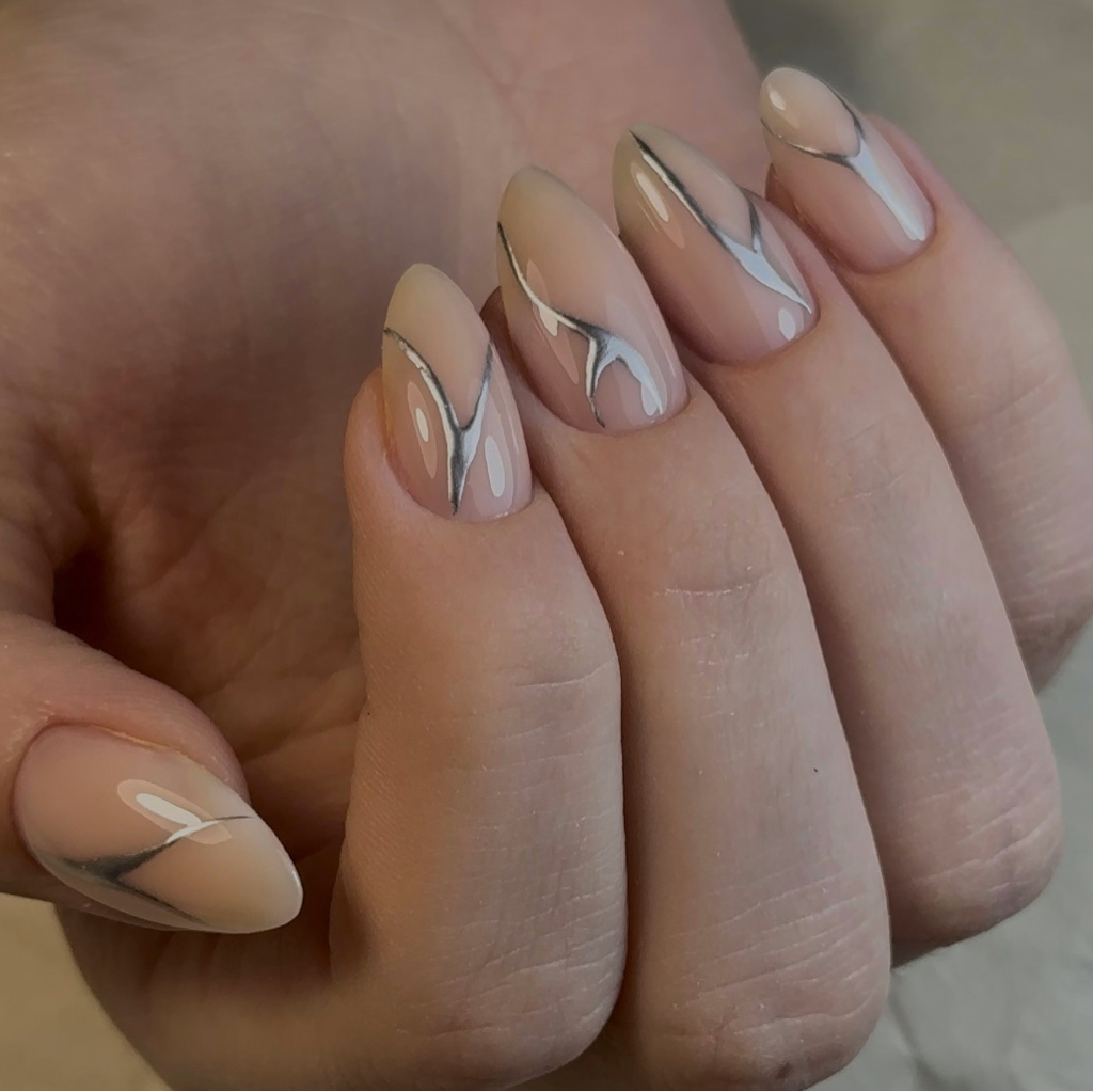 Маникюр с покрытием+дизайн на все ногти