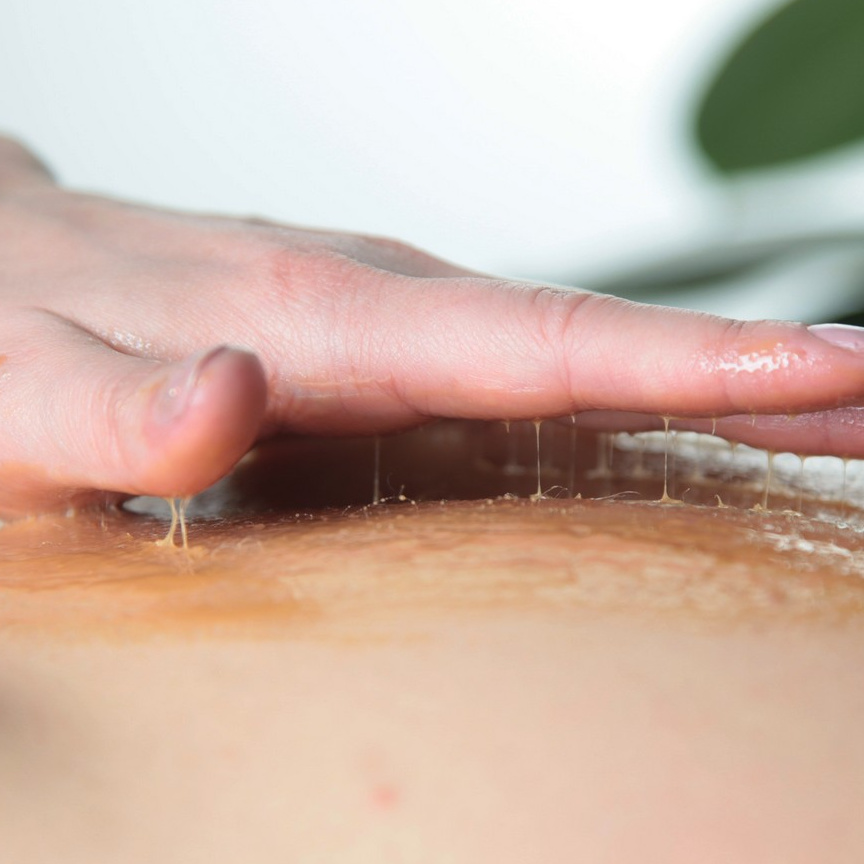 Массаж спины медовый