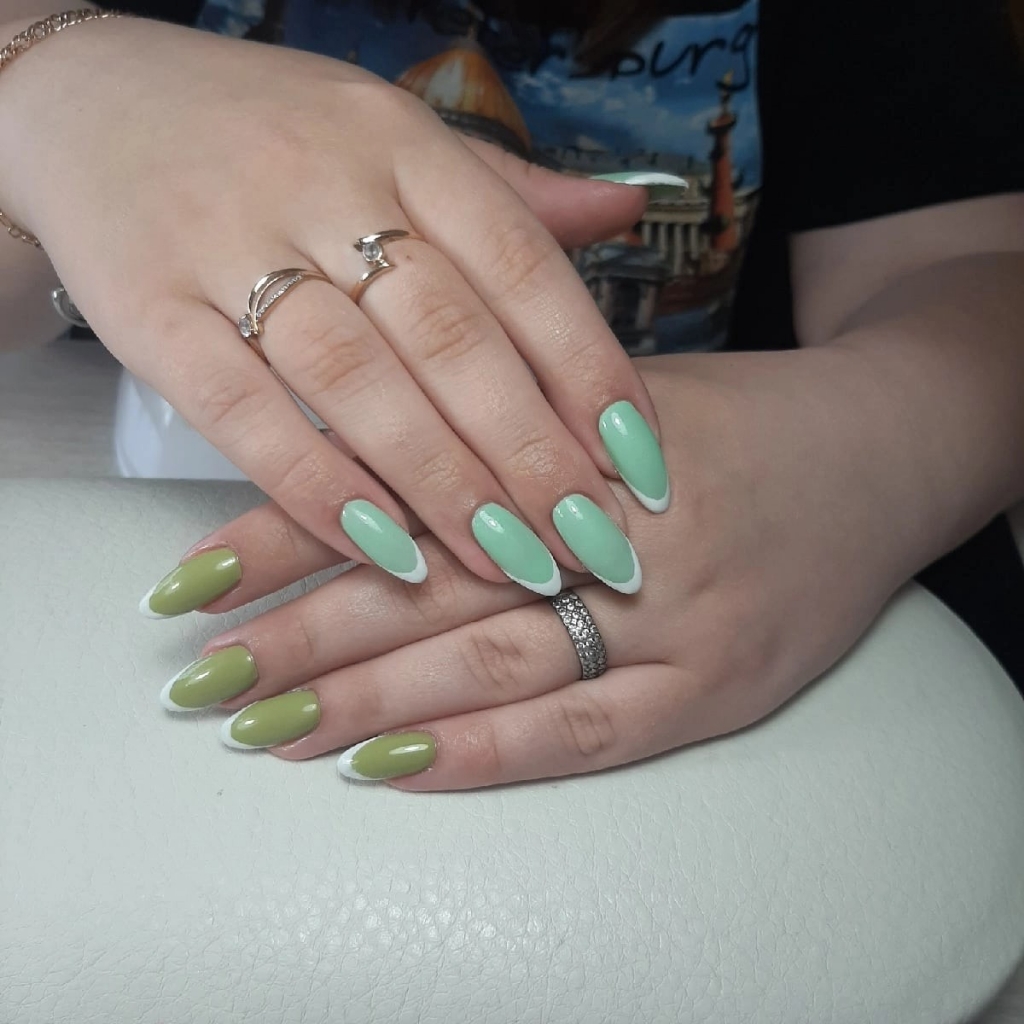 Наращивание ногтей