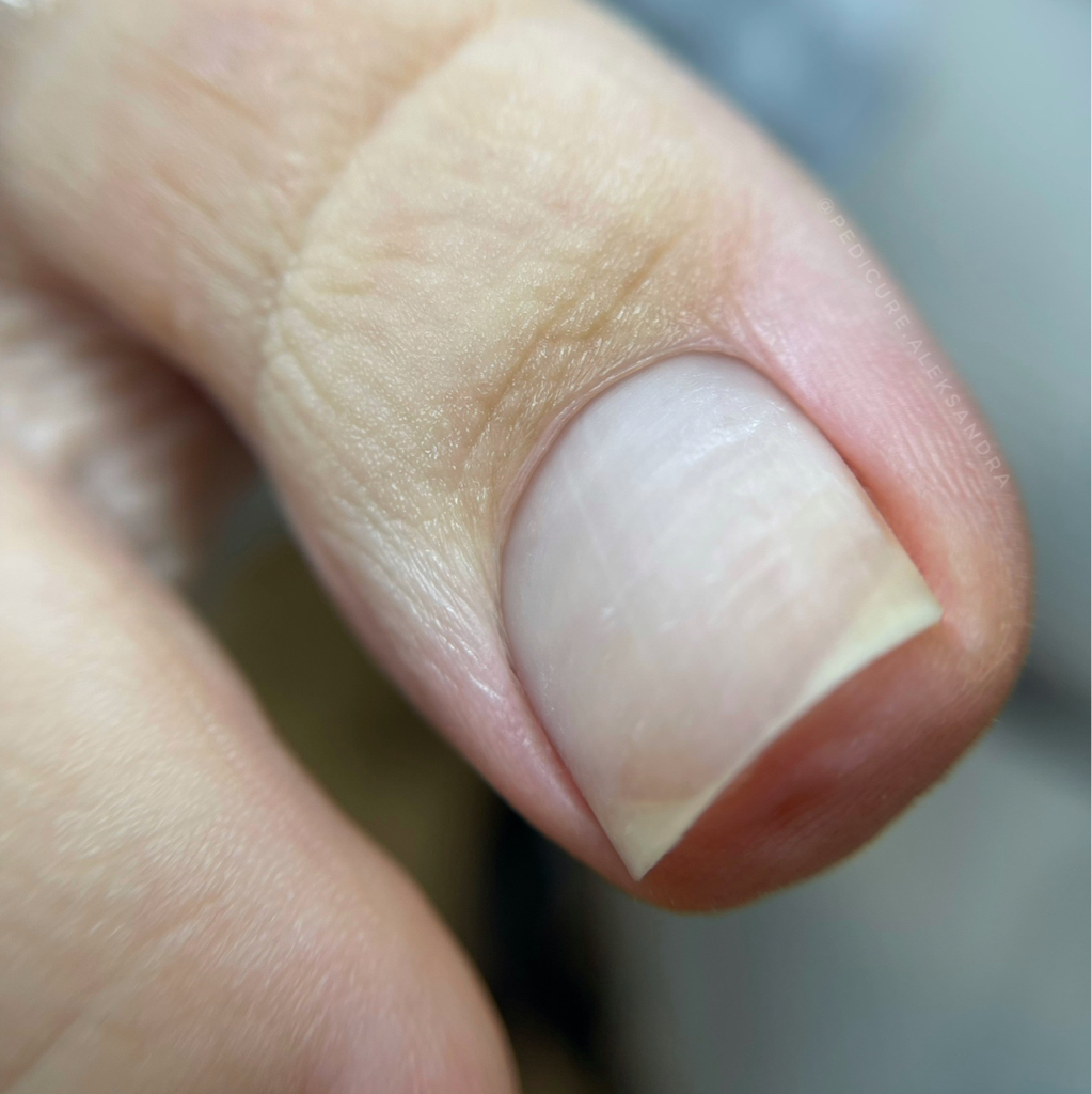 Полный педикюр без покрытия