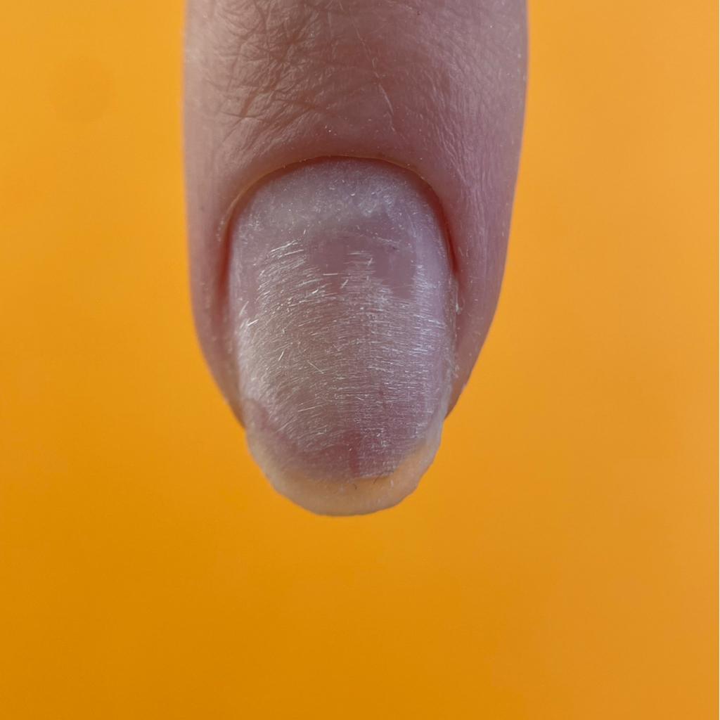 Маникюр без покрытия