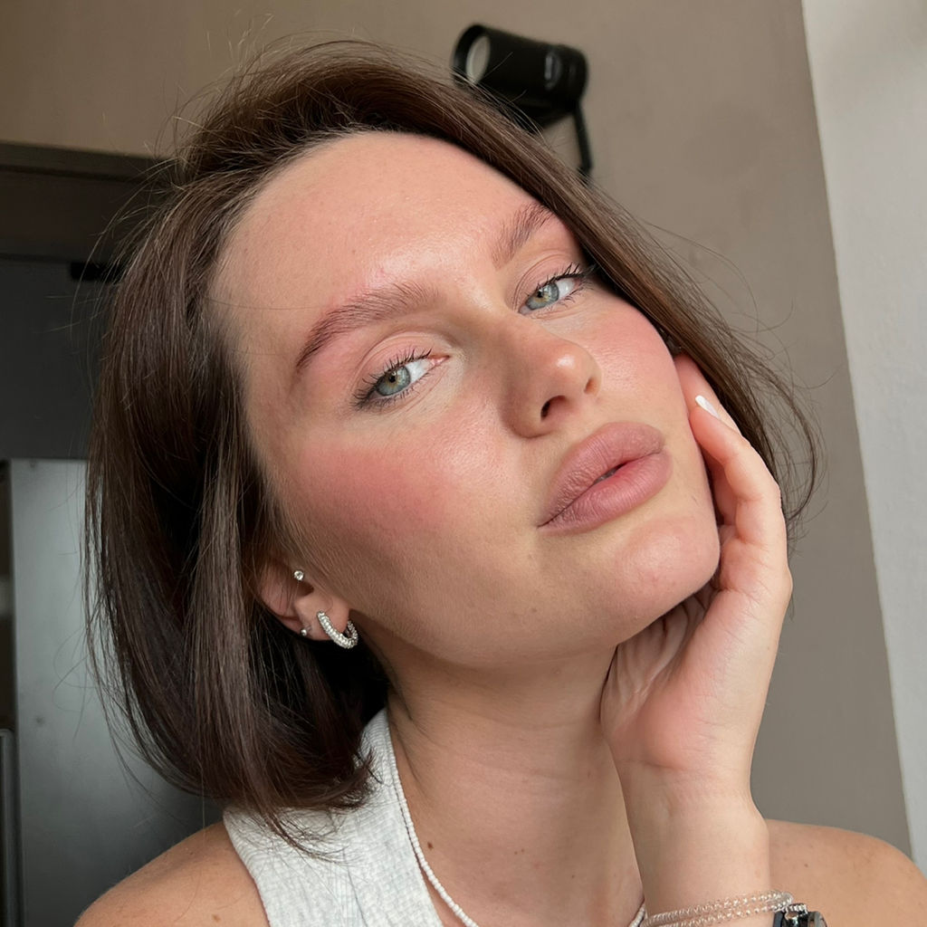 комплекс ламинирование + окрашивание + коррекция бровей