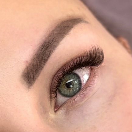 4D (наращивание ресниц)