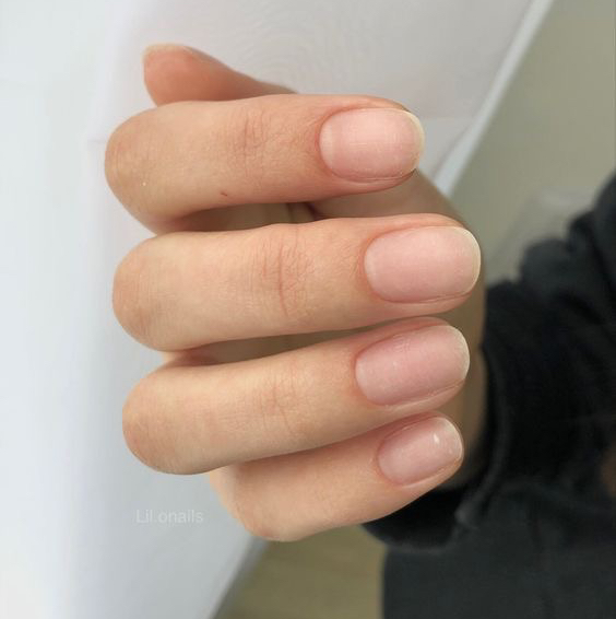 Маникюр без покрытия