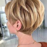 Премиум стрижка  с подбором формы и консультацией на короткий волос