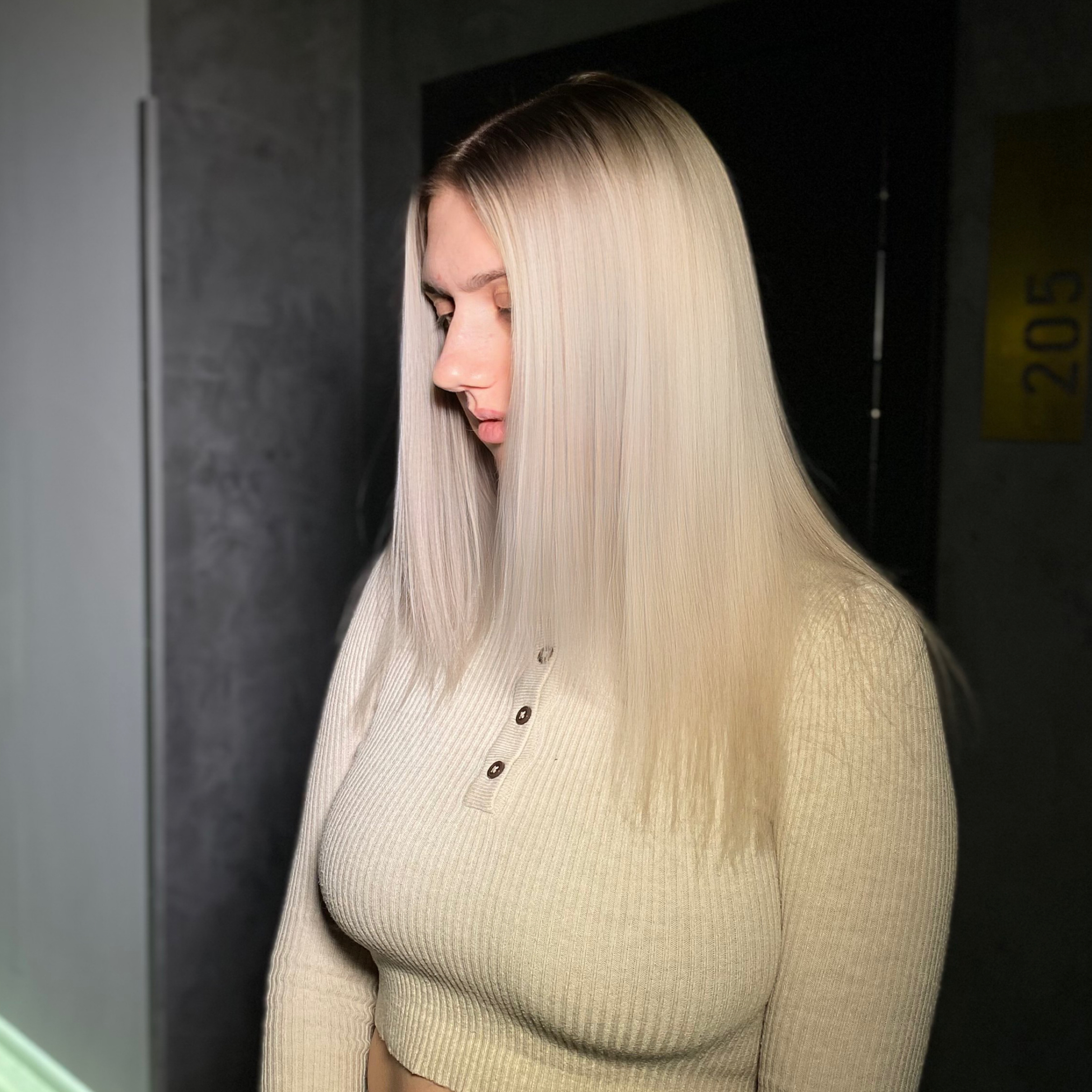 Сложное окрашивание Airtouch (ниже плеч, до лопаток)