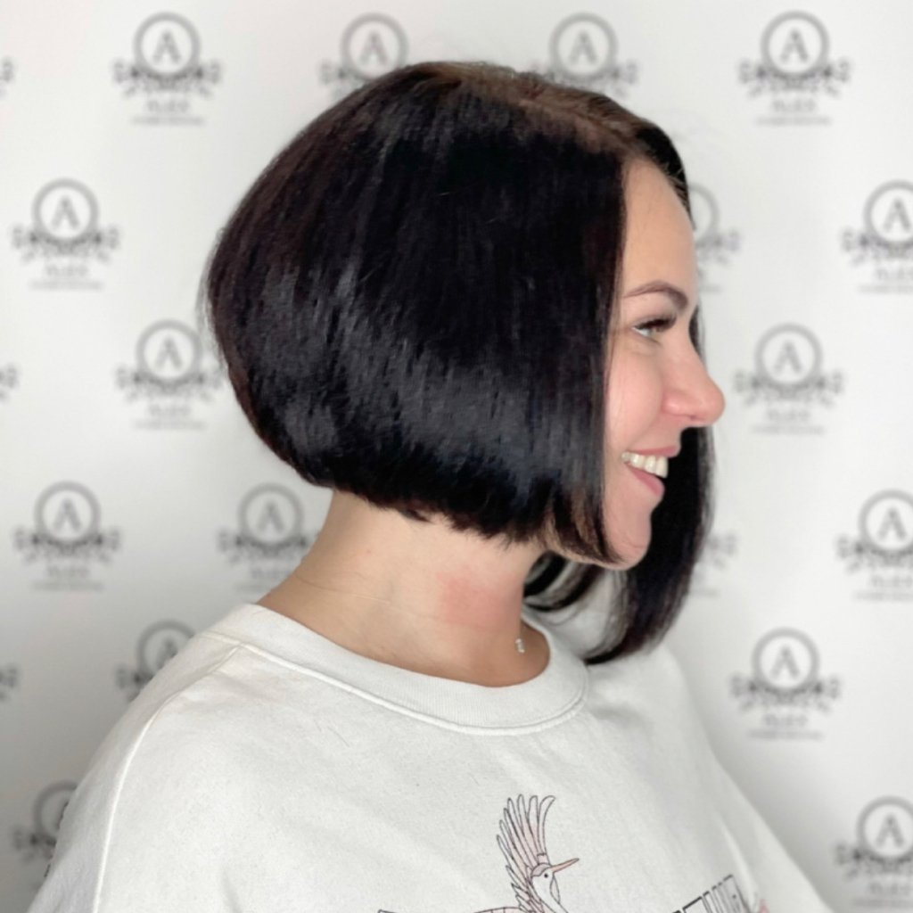 Стрижка женская (каре, каре-боб, пикси)