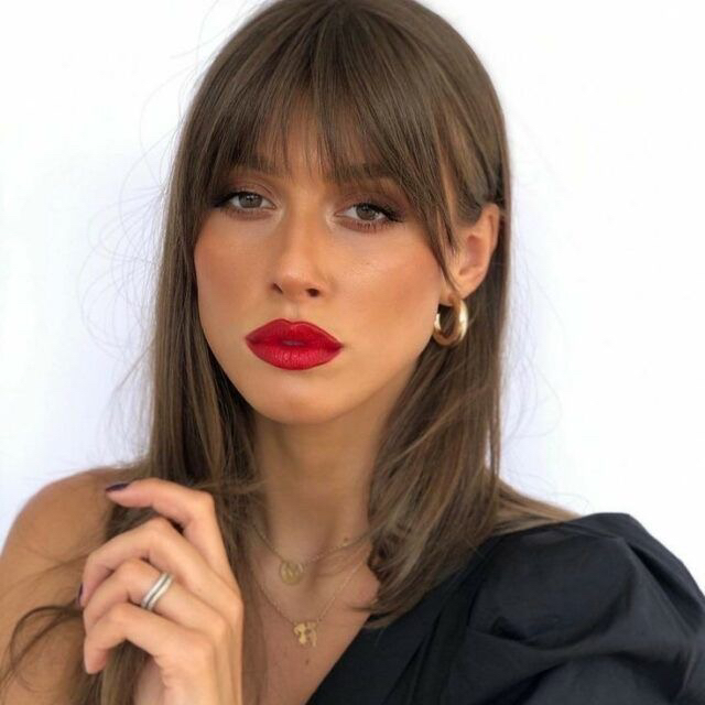 Стрижка челки