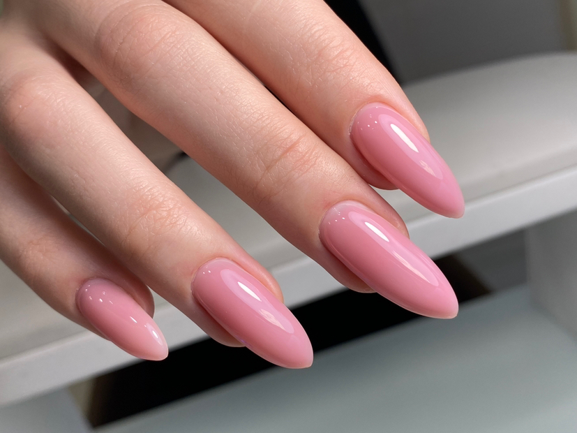 Наращивание ногтей