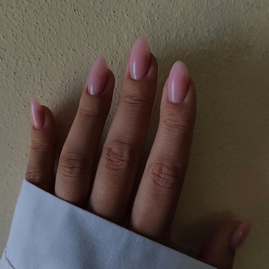 Наращивание ногтей