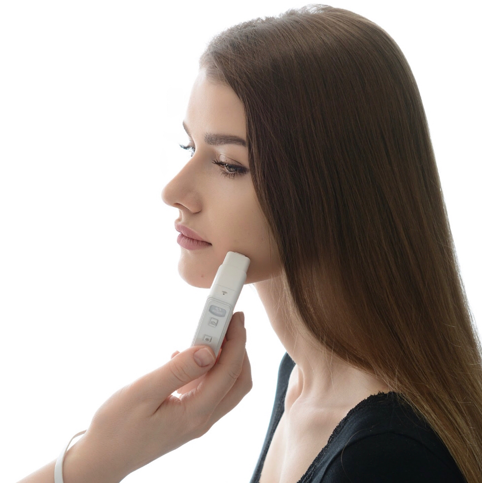 Консультация с исследованием на дерматоскопе