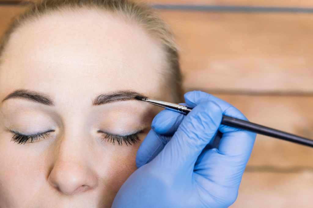 Архитектура бровей (окрашивание+коррекция)