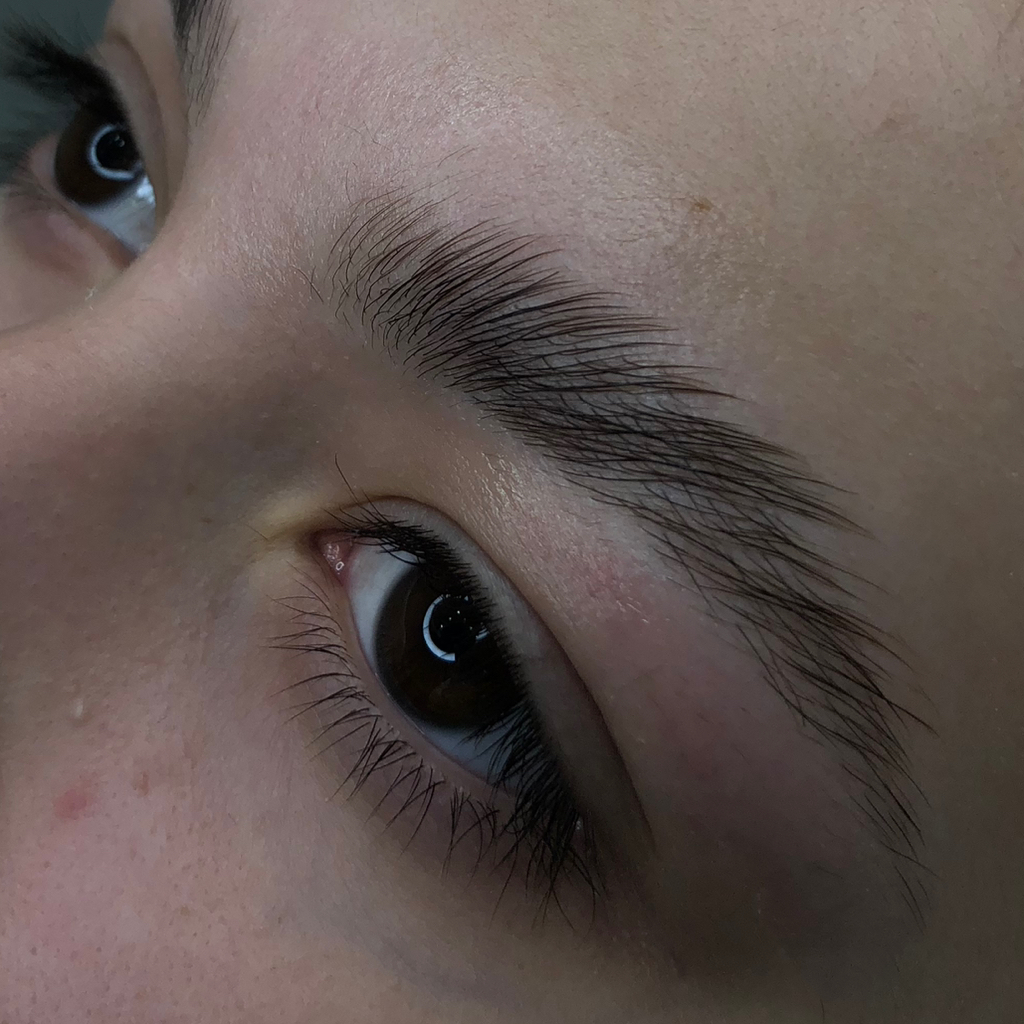 долговременная укладка+ коррекция без окрашивания