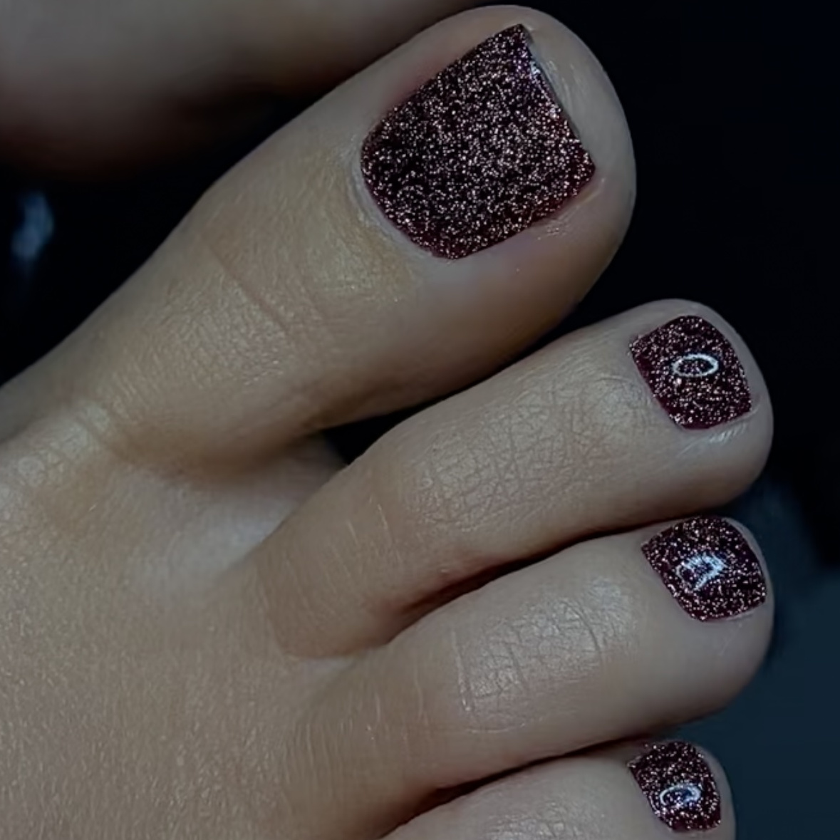 Снятие гель-лака + полный педикюр + полировка стоп + покрытие гель-лак