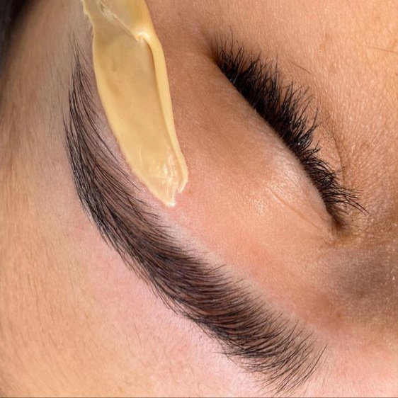 Коррекция бровей воск \ пинцет