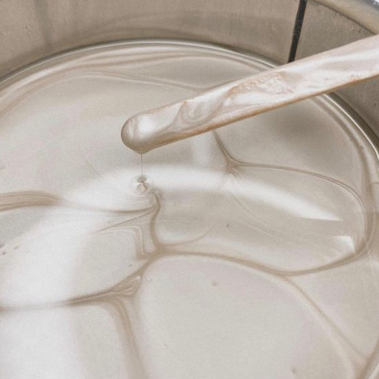 Восковая депиляция зон лица ( усики \ баки \ уши )