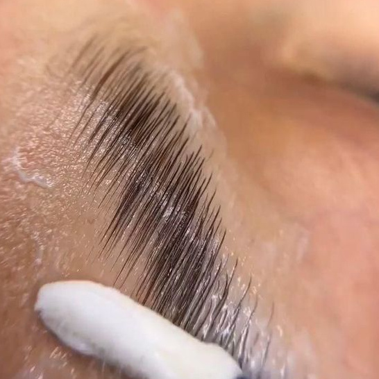 Комплекс оформление + окрашивание + ламинирование бровей