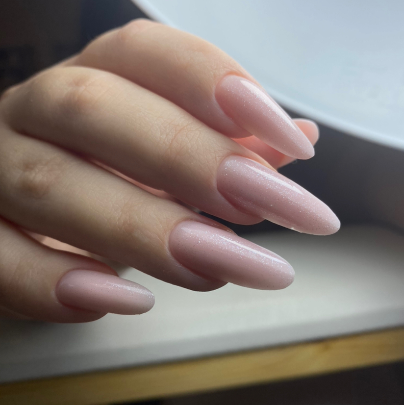 Наращивание/коррекция с покрытием без дизайна. Категория "Мастер» (снятие чужой работы +350р.)