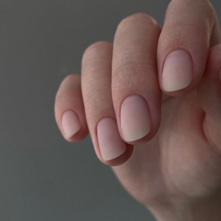 Аппаратный маникюр без покрытия