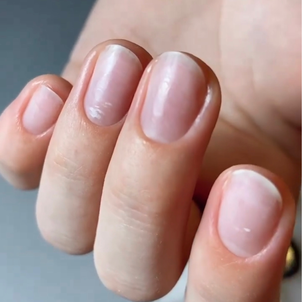 Маникюр комби без покрытия