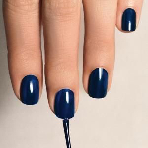 Покрытие лаком