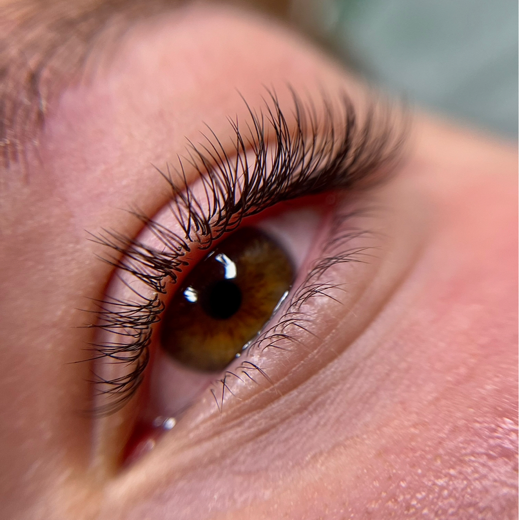 Наращивание ресниц 1Д