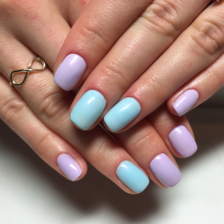 Маникюр комбинированный