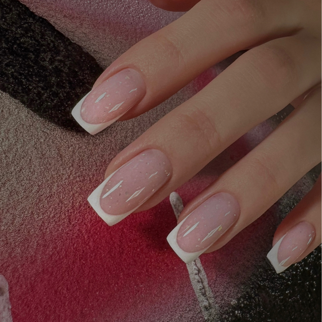 Укрепление длинных ногтей + френч (снятие, маникюр, укрепление гелем + френч (белый, цветной, блестками). Натуральный ноготь.