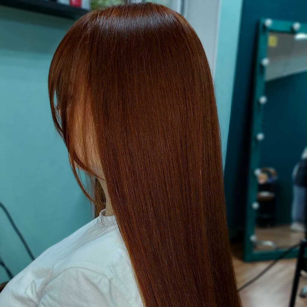 Окрашивание очень длинных волос.
(Процедура проводится на красителях Concepte, Geraprofesional, SenSiDo).