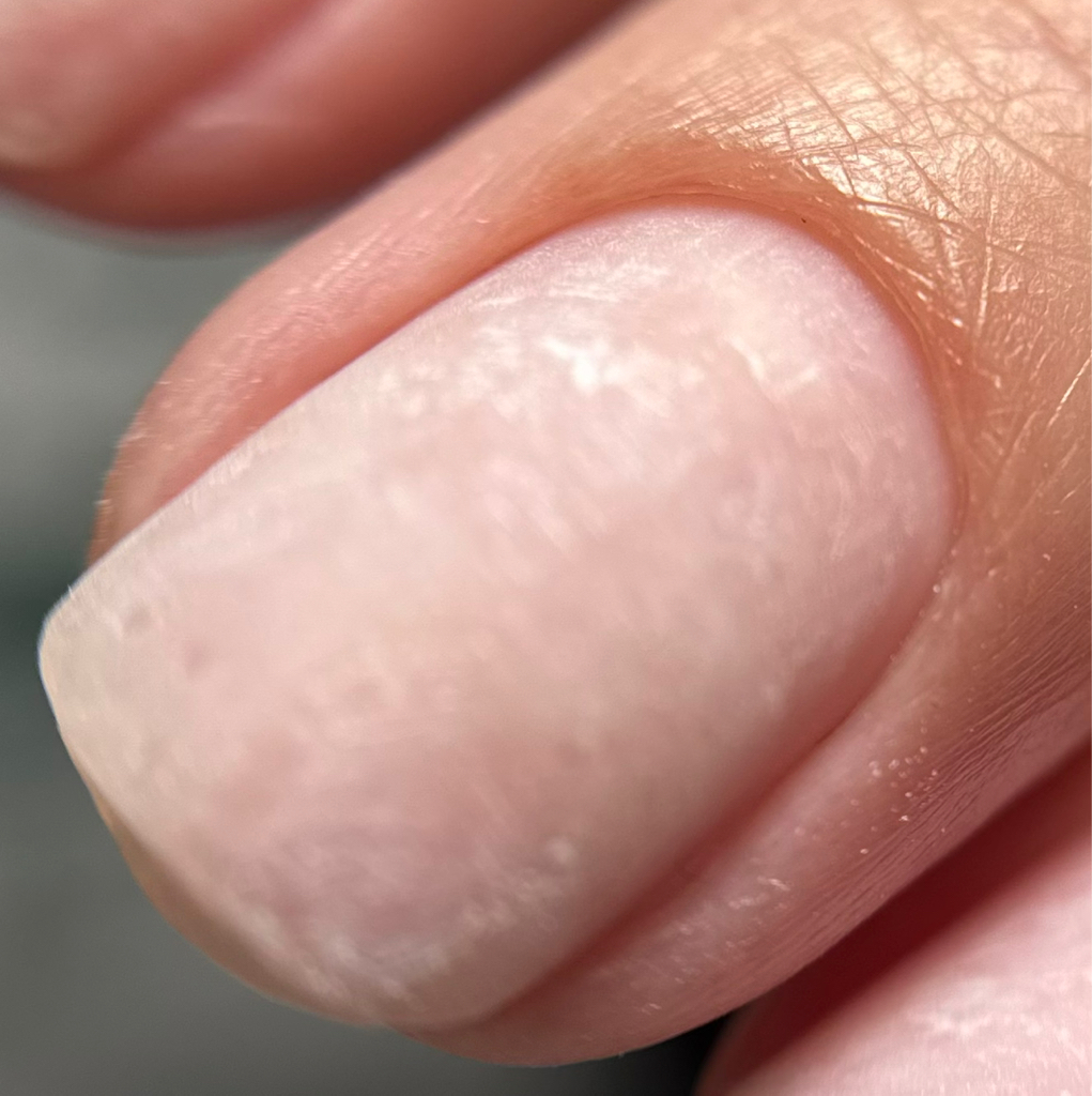 Маникюр без дальнейшего покрытия