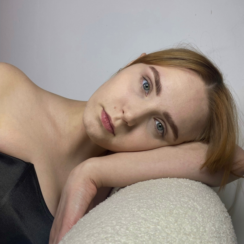 Окрашивание бровей