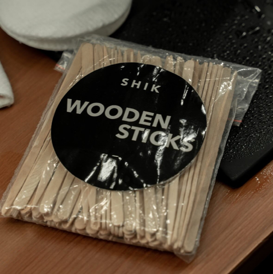 Дополнительная зона депиляции в комплексе с оформлением бровей