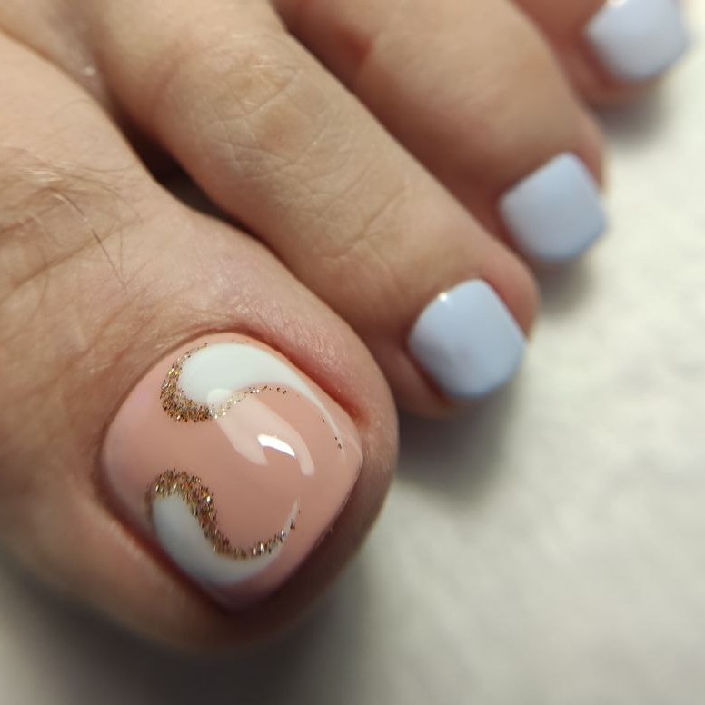 Педикюр с покрытием однотон без стопы