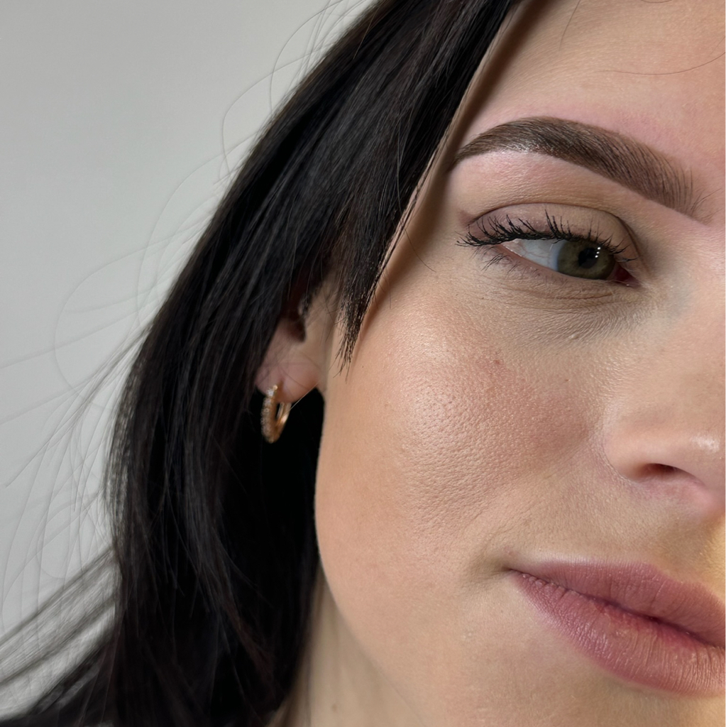 Оформление бровей без окрашивания