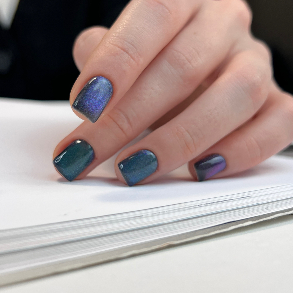 Маникюр/гель лак