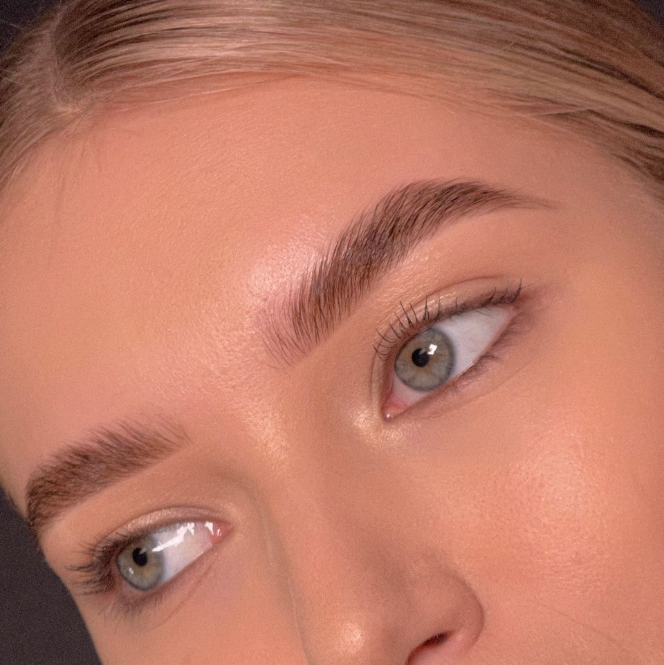 Ламинирование бровей