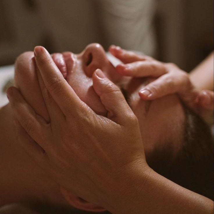 Интраоральный ручной уход лица